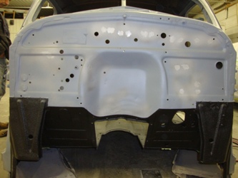 Undercoating viewed from the front.